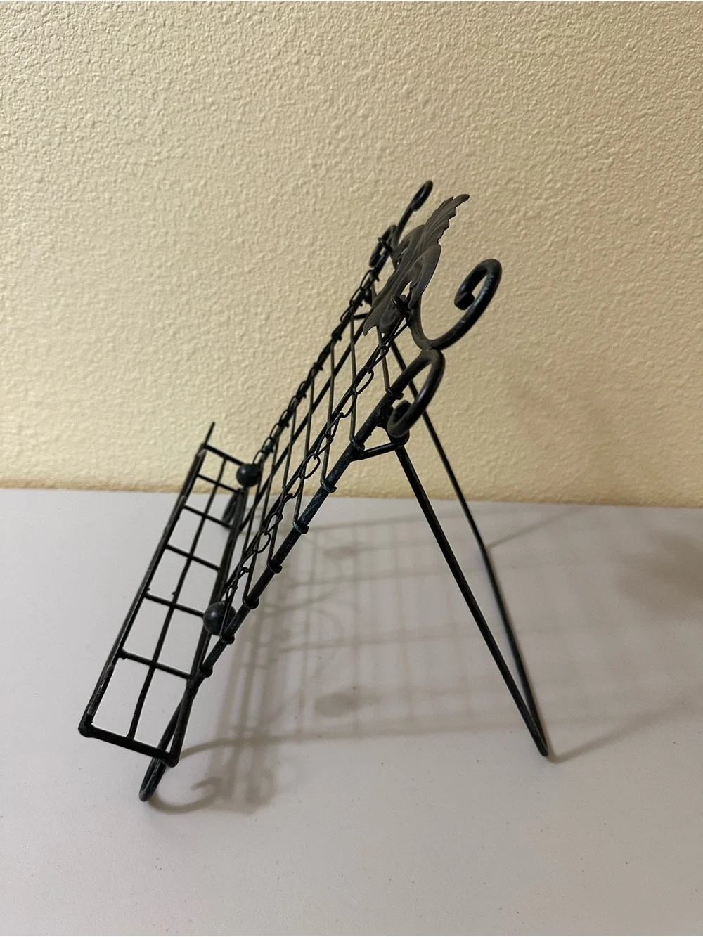 Black Decorative Metal Cookbook Holder